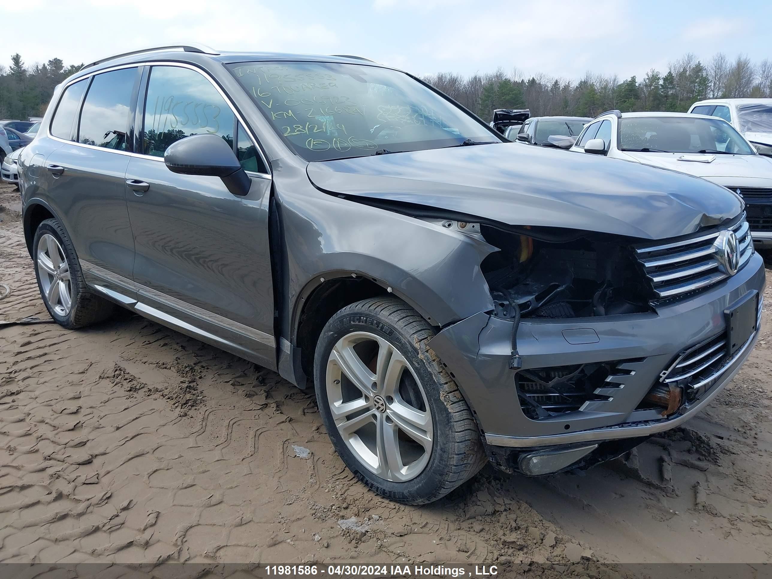 VOLKSWAGEN TOUAREG 2015 wvgdp9bp7gd006923