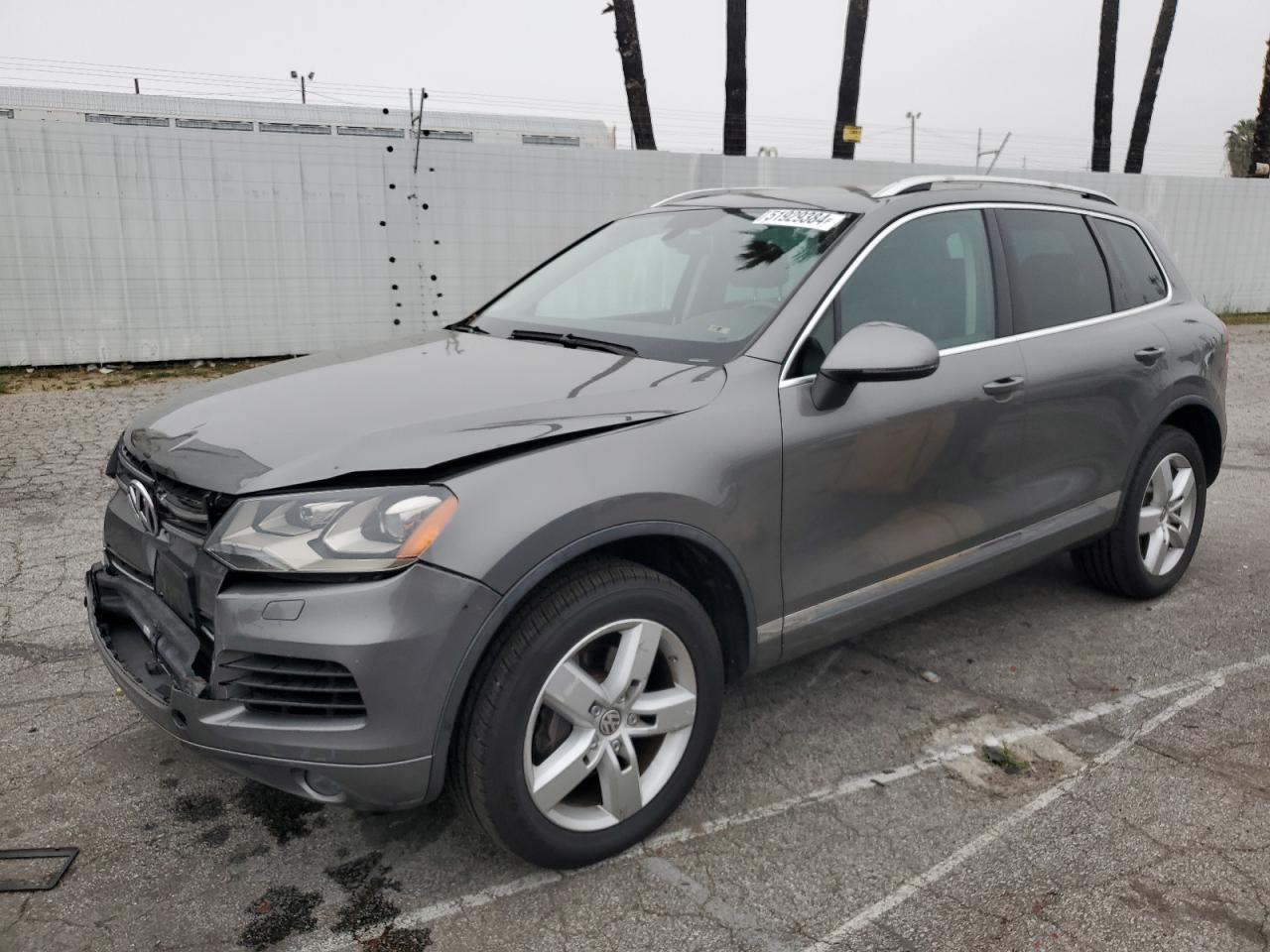 VOLKSWAGEN TOUAREG 2014 wvgef9bp1ed012043