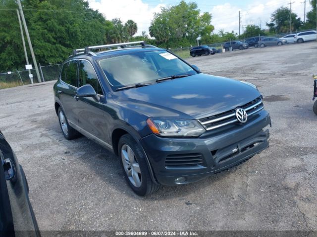 VOLKSWAGEN TOUAREG 2014 wvgef9bp2ed007806