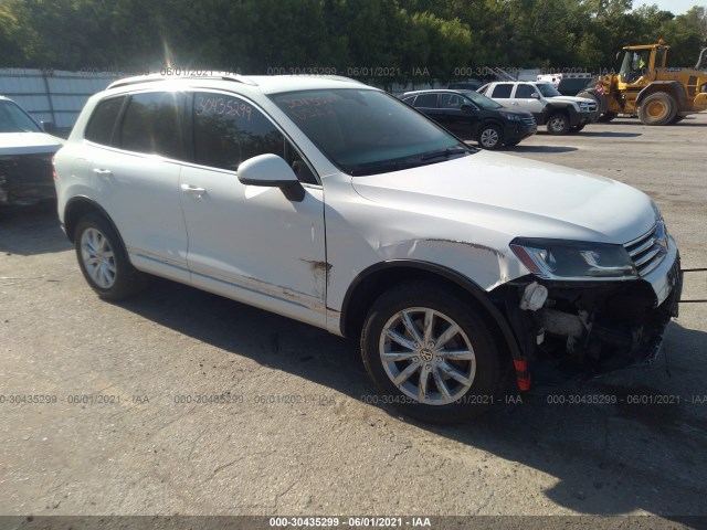 VOLKSWAGEN TOUAREG 2015 wvgef9bp2fd002154