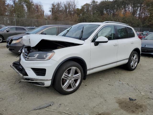 VOLKSWAGEN TOUAREG V6 2015 wvgef9bp5fd002553