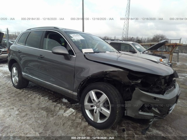 VOLKSWAGEN TOUAREG 2012 wvgef9bp8cd011646