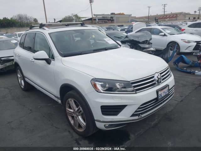 VOLKSWAGEN TOUAREG 2015 wvgef9bp8fd002370