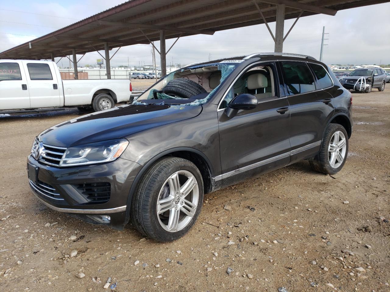 VOLKSWAGEN TOUAREG 2015 wvgep9bp4fd007546