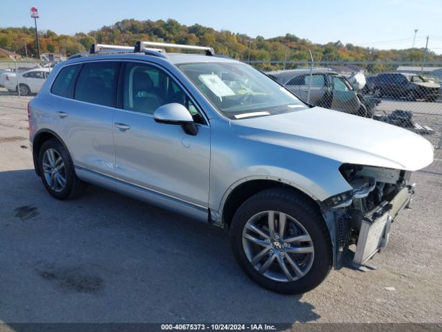 VOLKSWAGEN TOUAREG 2016 wvgep9bp9gd002893