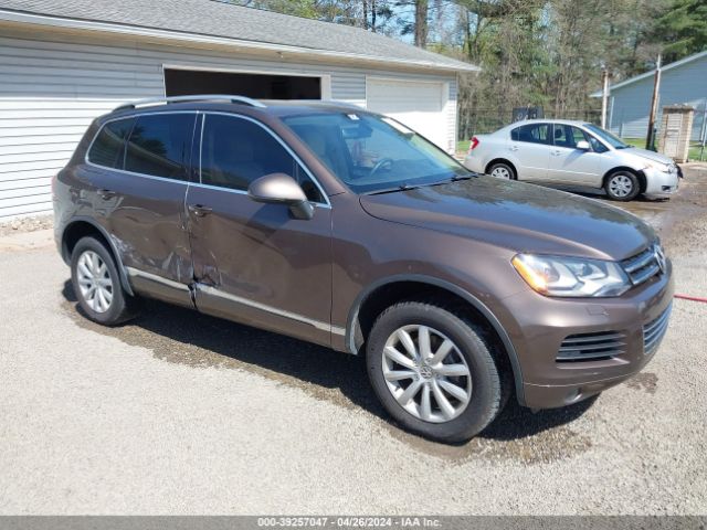 VOLKSWAGEN TOUAREG 2011 wvgfk9bp1cd004070