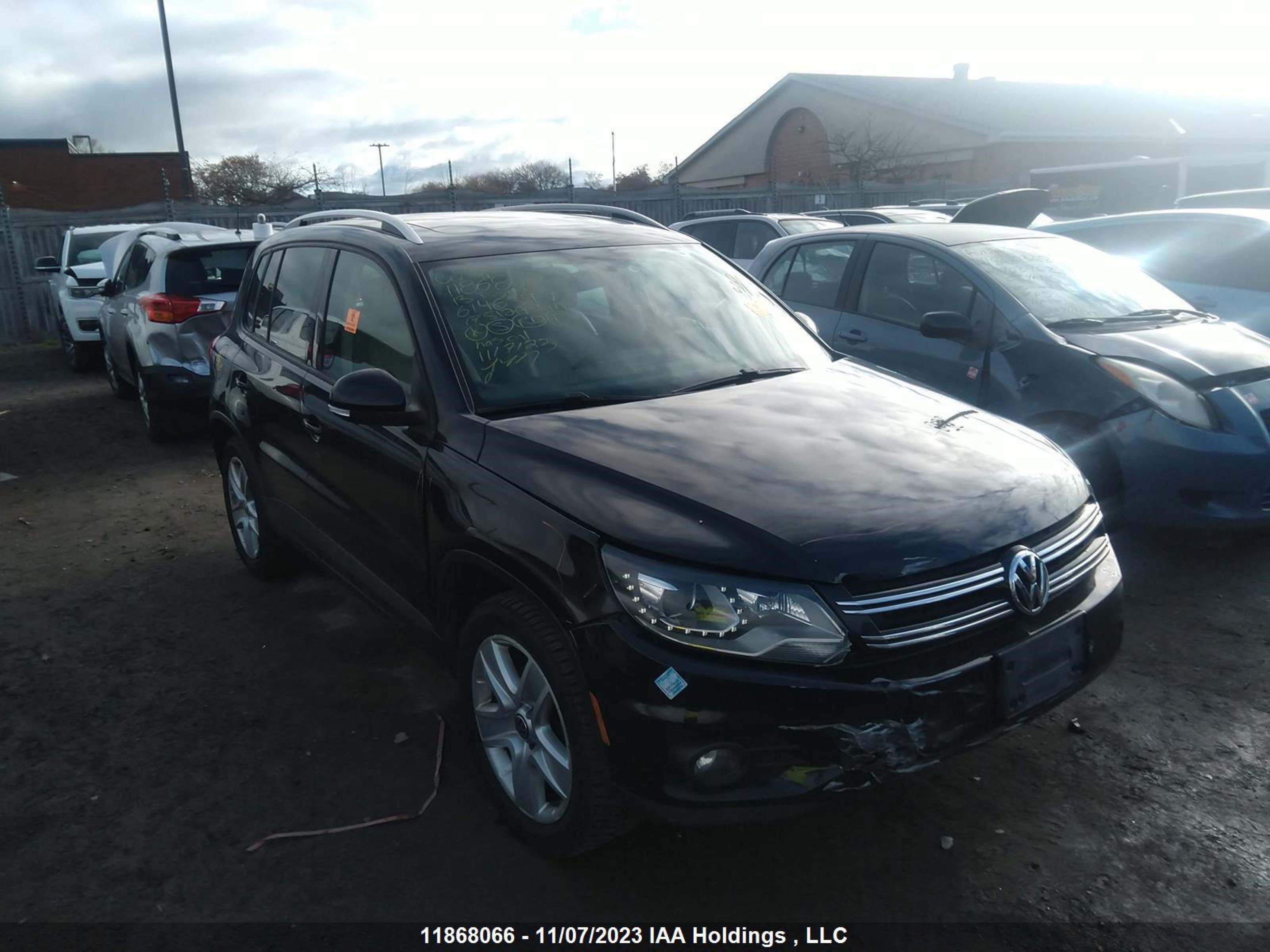 VOLKSWAGEN TIGUAN 2013 wvgjv3ax0dw614659