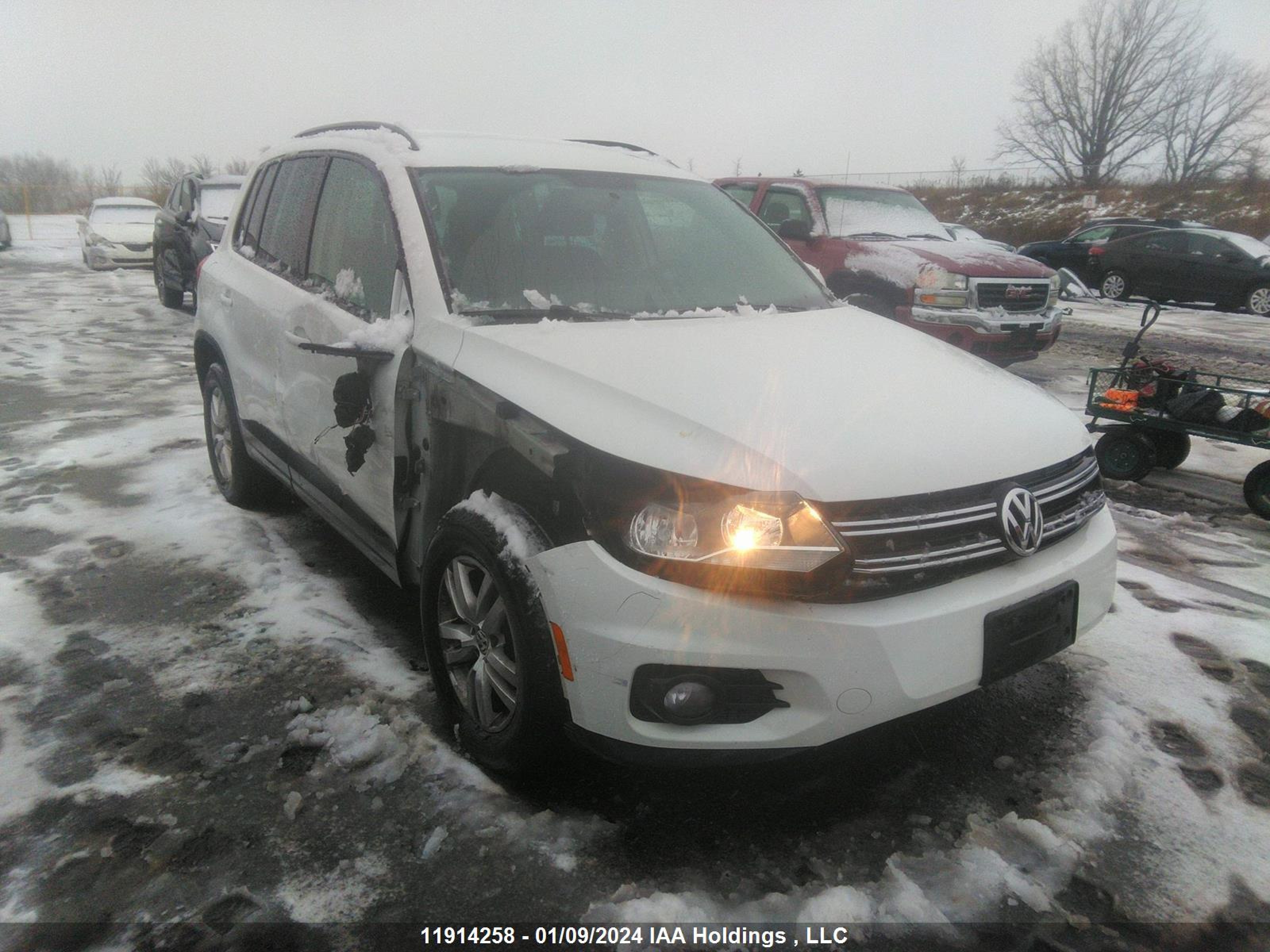 VOLKSWAGEN TIGUAN 2015 wvgjv7ax5fw514311