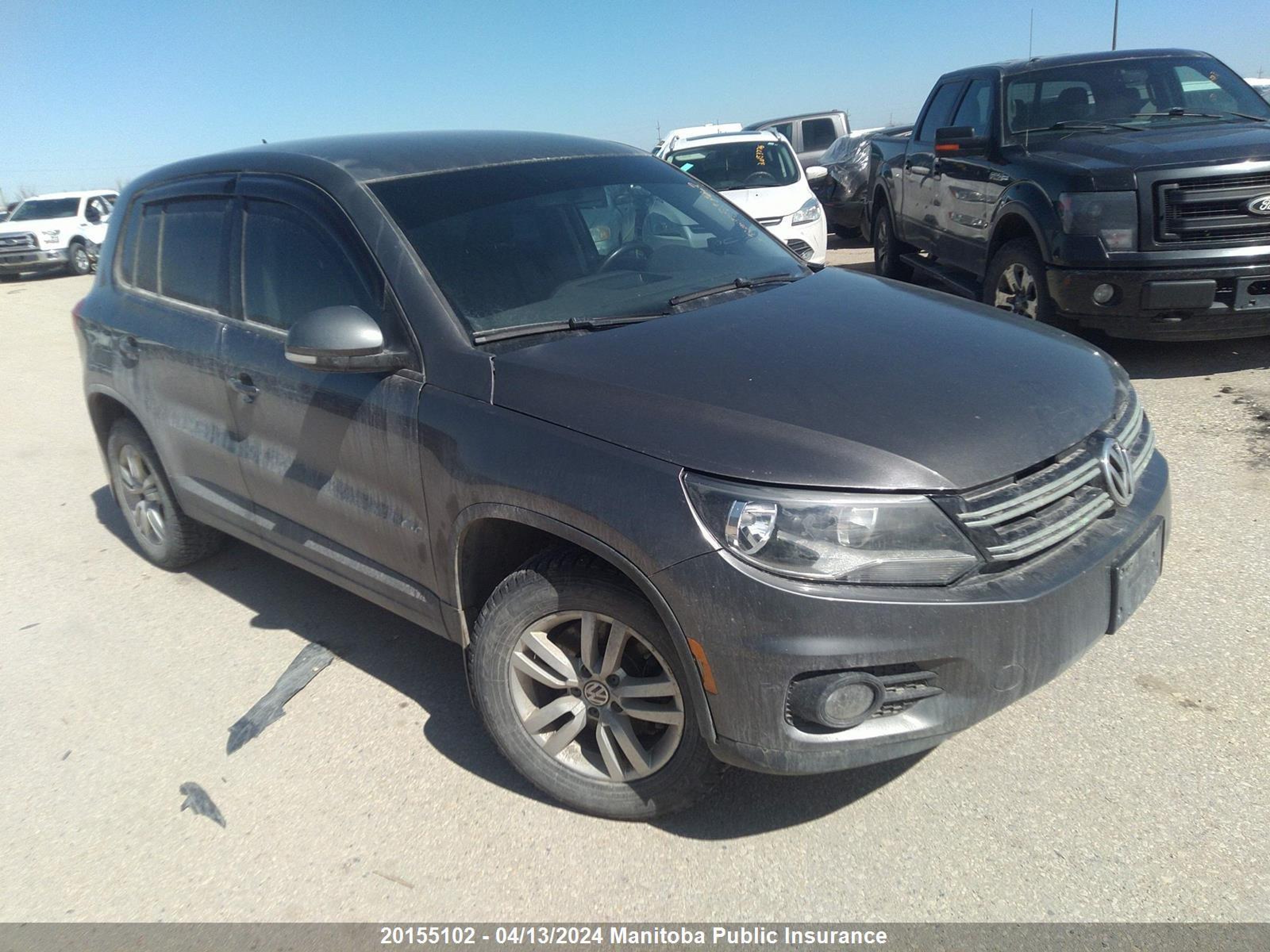 VOLKSWAGEN TIGUAN 2015 wvgjv7ax8fw562353