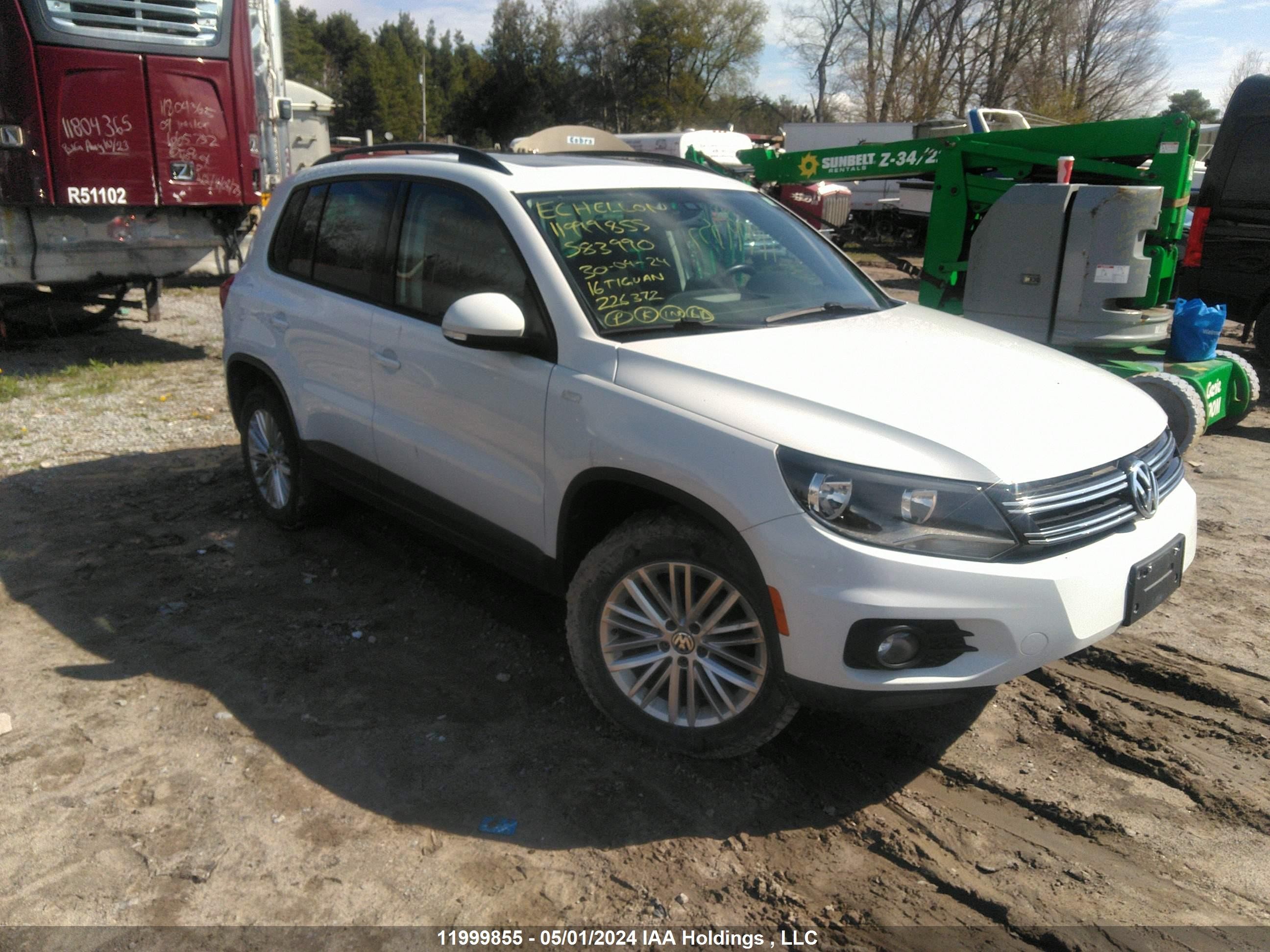 VOLKSWAGEN TIGUAN 2016 wvgjv7ax9gw583990