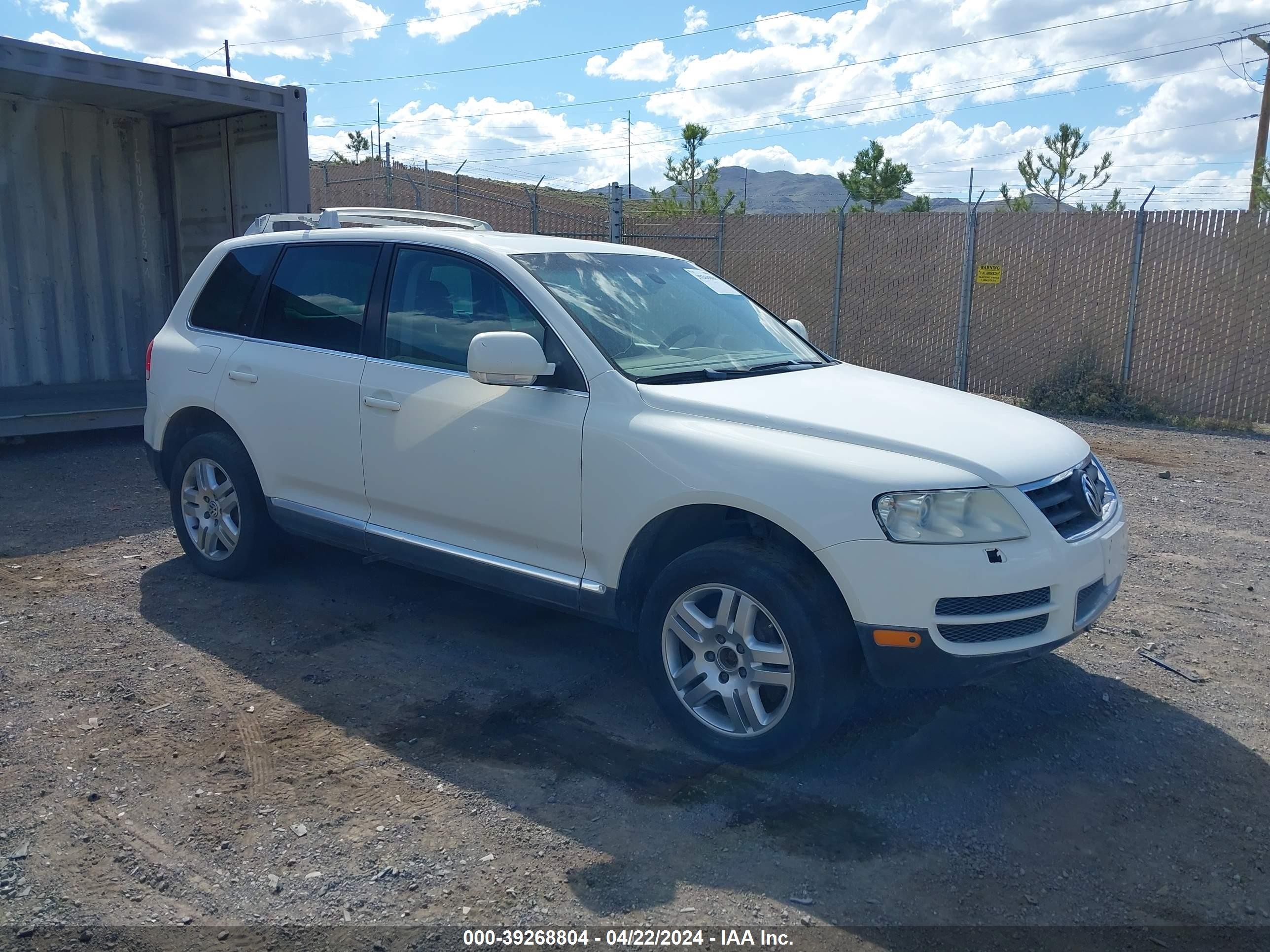 VOLKSWAGEN TOUAREG 2005 wvgmm77l75d075014