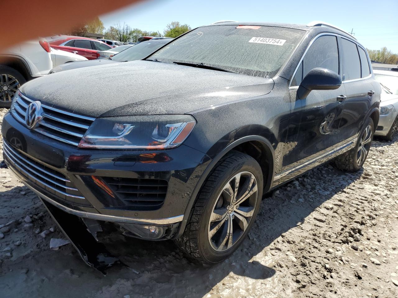 VOLKSWAGEN TOUAREG 2017 wvgrf7bp1hd003644