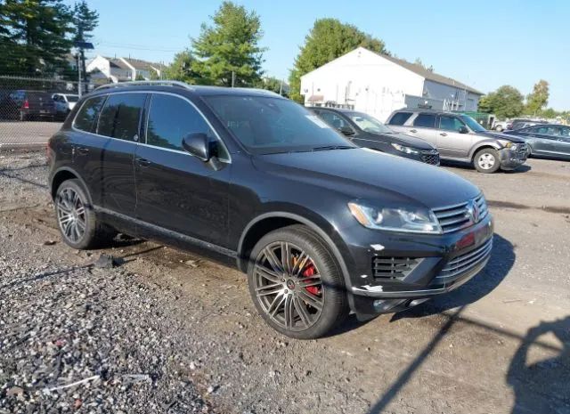 VOLKSWAGEN TOUAREG 2017 wvgrf7bp7hd003342