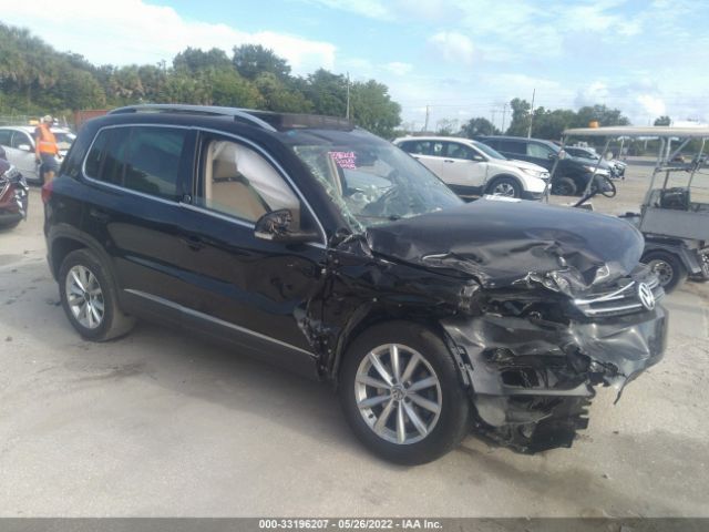 VOLKSWAGEN TIGUAN 2017 wvgrv7ax1hk007337