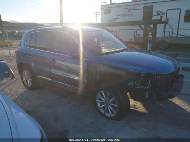 VOLKSWAGEN TIGUAN 2017 wvgrv7ax3hk003676