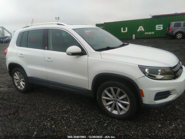 VOLKSWAGEN TIGUAN 2017 wvgrv7ax5hk003694