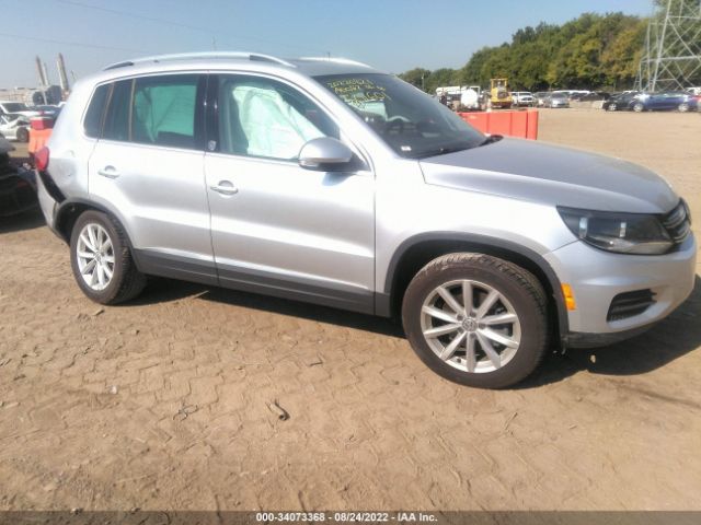 VOLKSWAGEN TIGUAN 2017 wvgrv7ax7hw501601