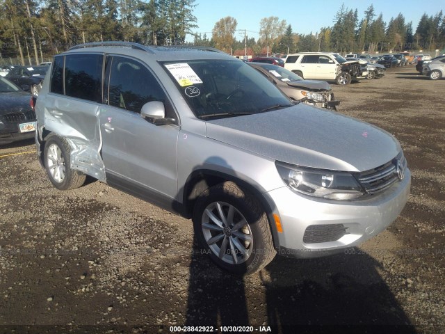 VOLKSWAGEN TIGUAN 2017 wvgrv7ax9hk011121