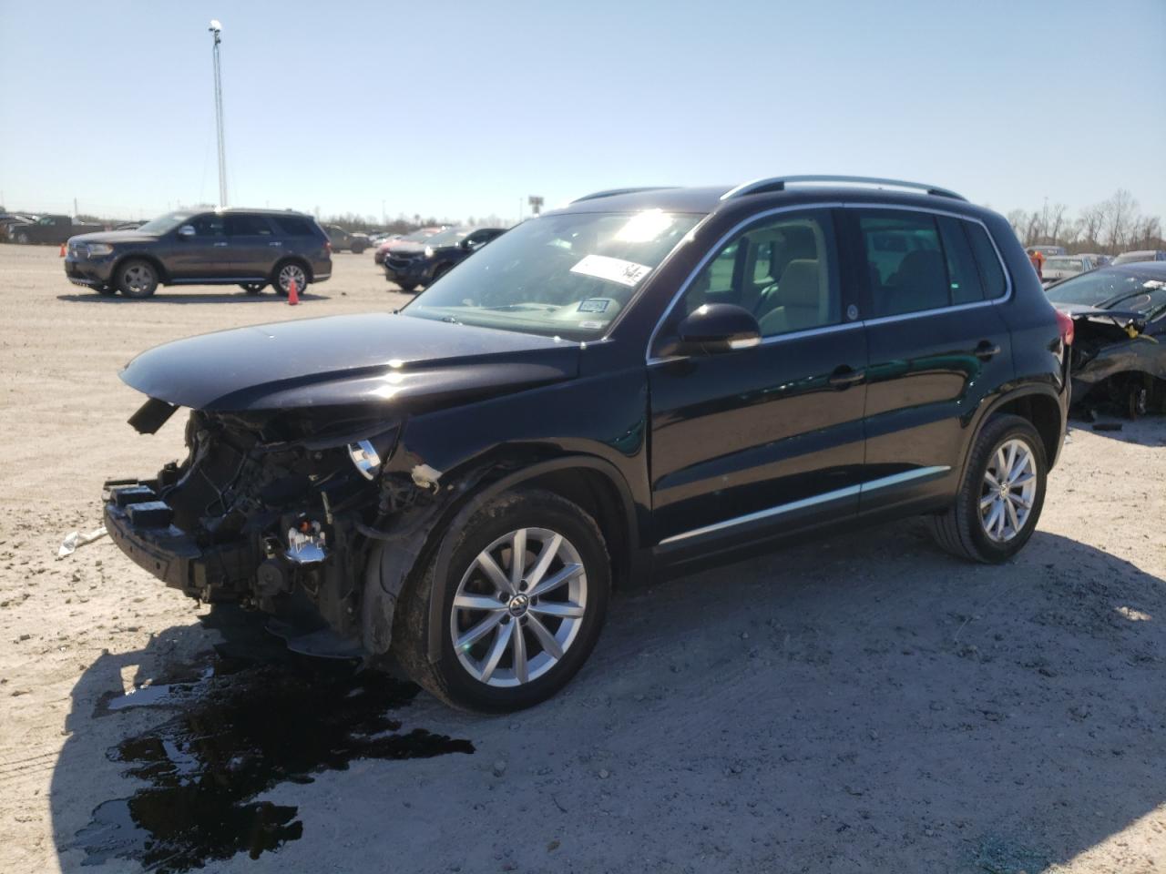 VOLKSWAGEN TIGUAN 2016 wvgrv7axxhw501009