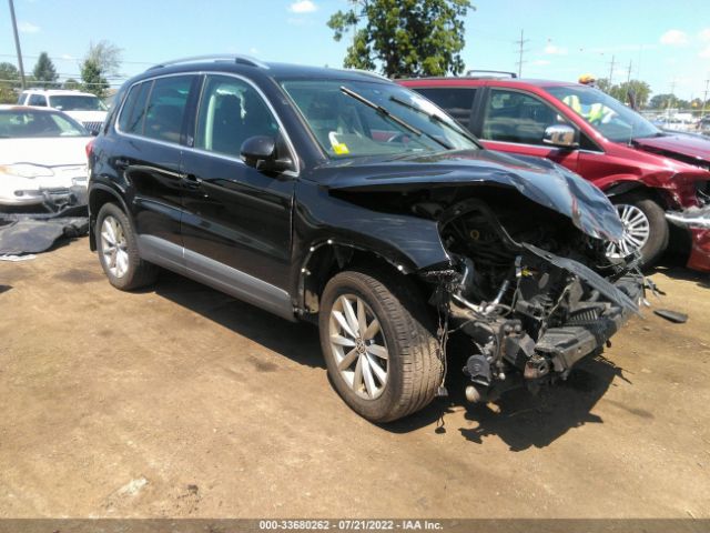 VOLKSWAGEN TIGUAN 2017 wvgsv7ax0hw508729