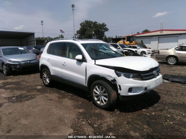 VOLKSWAGEN TIGUAN 2017 wvgsv7ax0hw510660