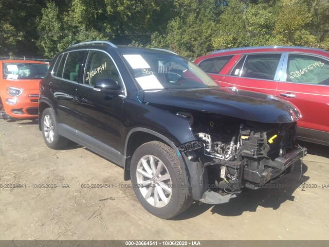 VOLKSWAGEN TIGUAN 2017 wvgsv7ax1hk009994