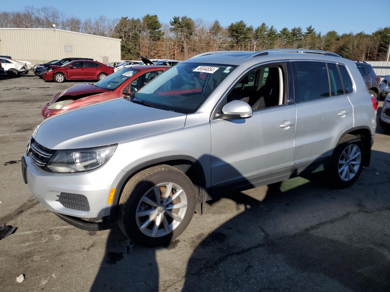 VOLKSWAGEN TIGUAN 2017 wvgsv7ax2hk007980