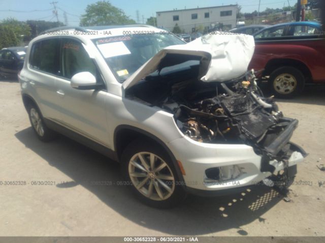 VOLKSWAGEN TIGUAN 2017 wvgsv7ax2hk015089