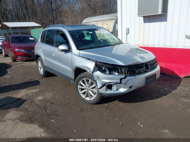 VOLKSWAGEN TIGUAN 2017 wvgsv7ax2hw509784