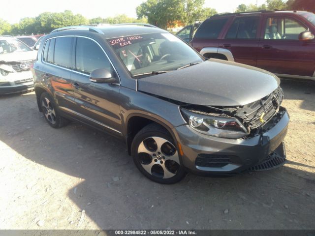 VOLKSWAGEN TIGUAN 2017 wvgsv7ax3hk028353