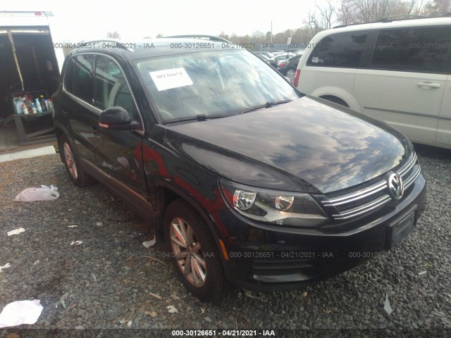 VOLKSWAGEN TIGUAN 2017 wvgsv7ax3hk039739