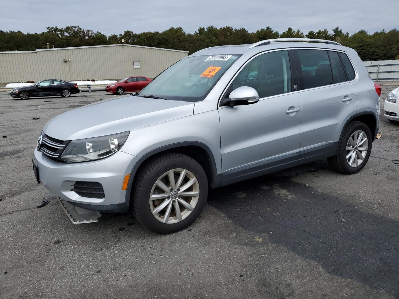 VOLKSWAGEN TIGUAN 2017 wvgsv7ax4hk021413