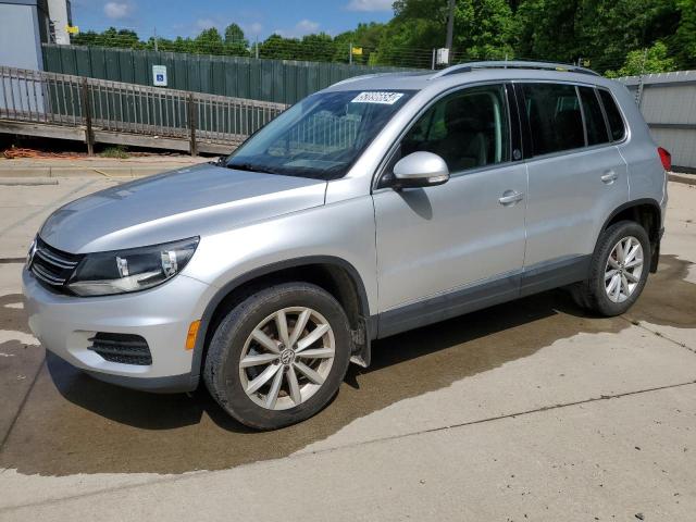 VOLKSWAGEN TIGUAN 2017 wvgsv7ax5hk009187