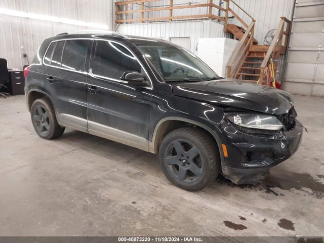 VOLKSWAGEN TIGUAN 2017 wvgsv7ax7hk030753