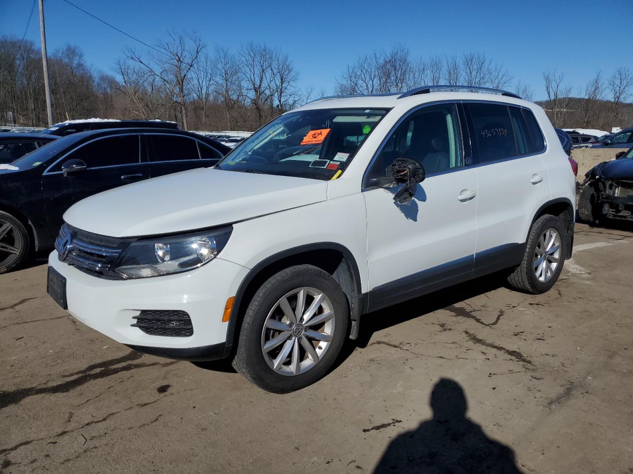 VOLKSWAGEN TIGUAN 2017 wvgsv7ax7hw503219