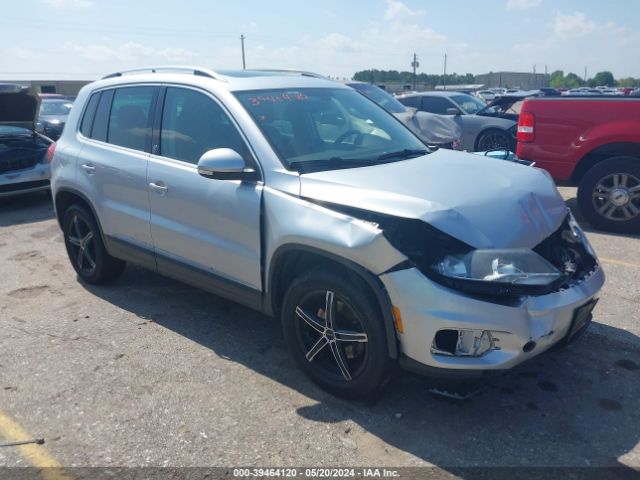 VOLKSWAGEN TIGUAN 2017 wvgsv7ax8hk019213