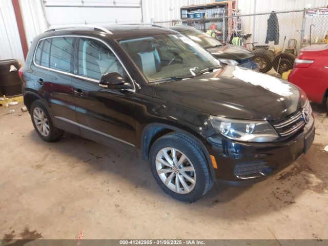 VOLKSWAGEN TIGUAN 2017 wvgsv7ax8hw500698