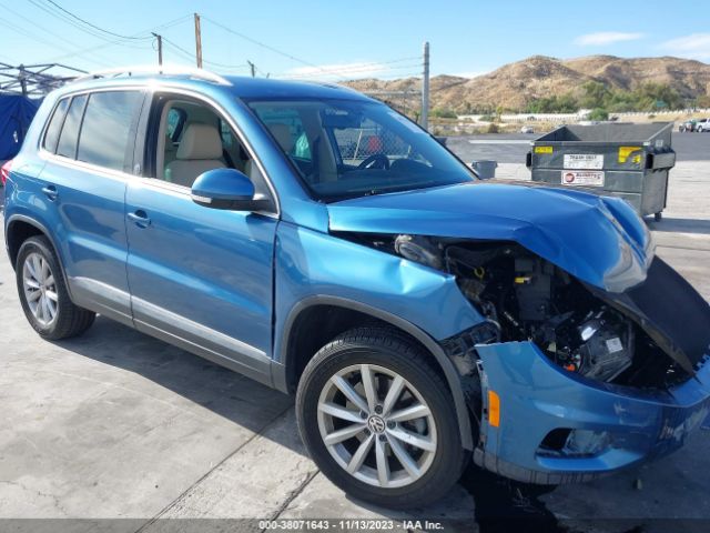 VOLKSWAGEN TIGUAN 2017 wvgsv7ax8hw506503