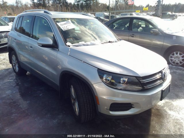 VOLKSWAGEN TIGUAN 2017 wvgsv7ax8hw509210