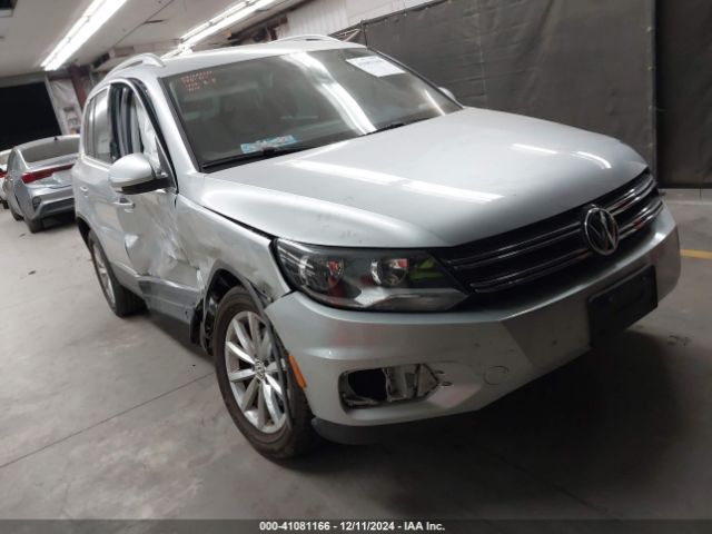 VOLKSWAGEN TIGUAN 2017 wvgsv7ax8hw509479