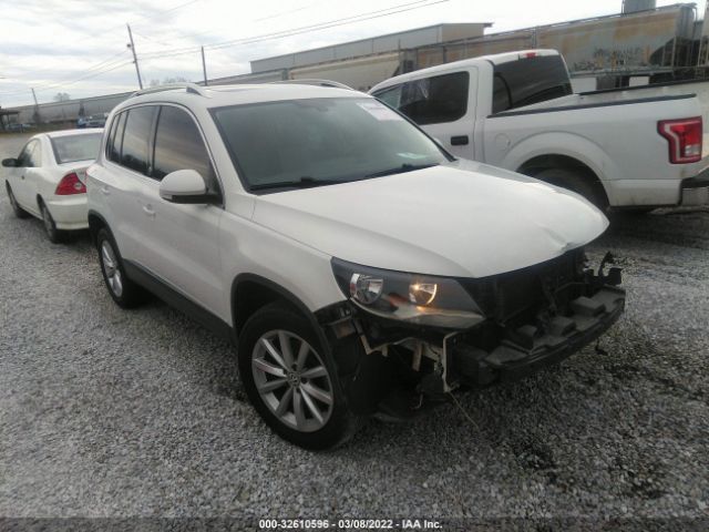 VOLKSWAGEN TIGUAN 2017 wvgsv7ax9hk005854