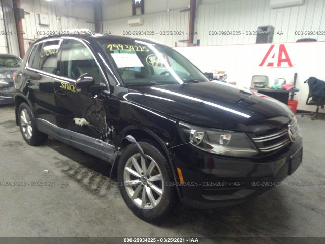 VOLKSWAGEN TIGUAN 2017 wvgsv7ax9hk011637