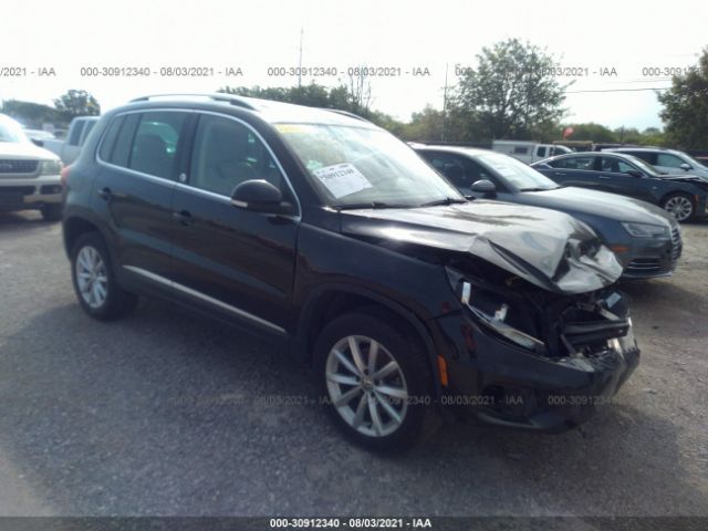 VOLKSWAGEN TIGUAN 2017 wvgsv7ax9hk024694