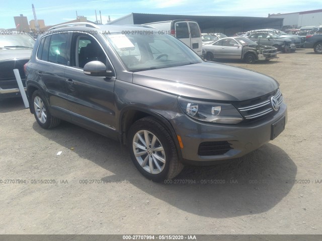 VOLKSWAGEN TIGUAN 2017 wvgsv7ax9hk037123