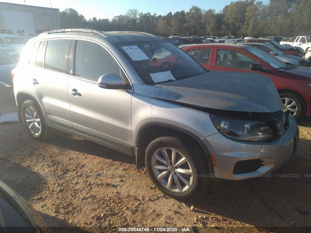 VOLKSWAGEN TIGUAN 2017 wvgsv7axxhk023988