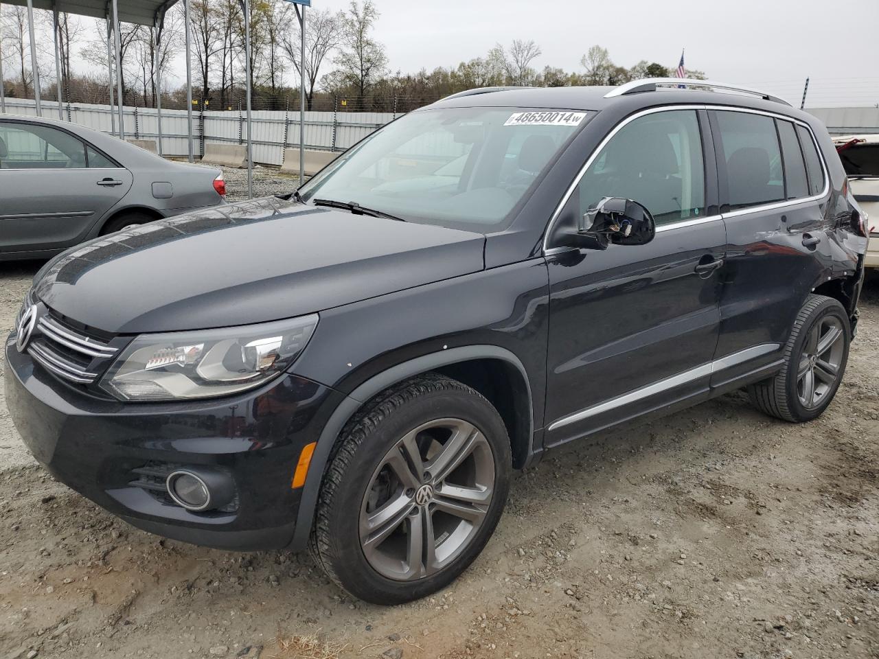 VOLKSWAGEN TIGUAN 2017 wvgtv7ax2hk015131