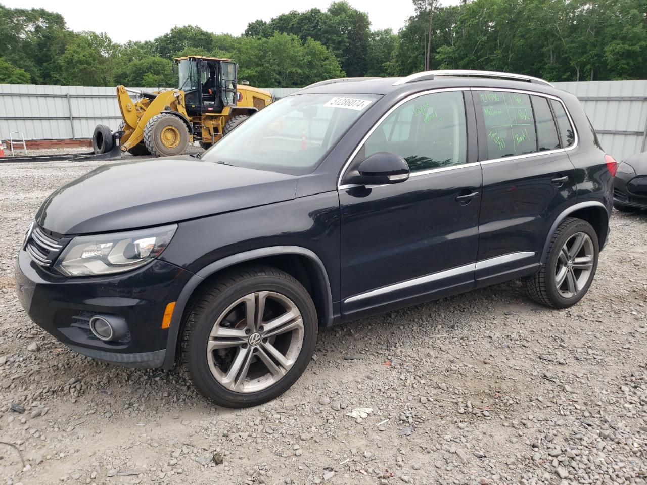 VOLKSWAGEN TIGUAN 2017 wvgtv7ax2hw505920