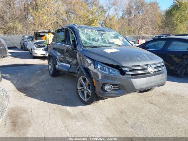 VOLKSWAGEN TIGUAN 2017 wvgtv7ax4hk014529