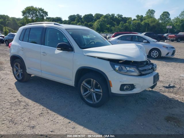 VOLKSWAGEN TIGUAN 2017 wvguv7ax0hk023989