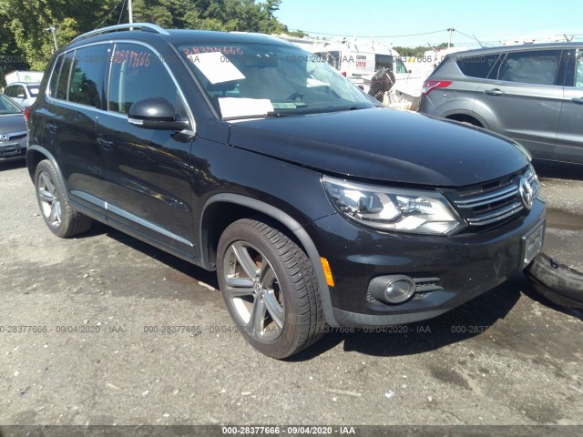 VOLKSWAGEN TIGUAN 2017 wvguv7ax1hk015948